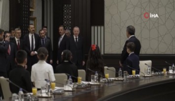 Cumhurbaşkanı Erdoğan, Bakan Tekin ve çocukları kabul etti