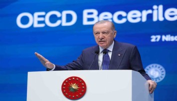 Cumhurbaşkanı Erdoğan 'Dünyamız teknolojinin ve yapay zekanın öncülüğünü yaptığı keskin bir dönüşüm sürecinden geçiyor'