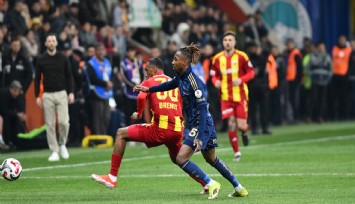 Fenerbahçe Kayseri'de farka koştu