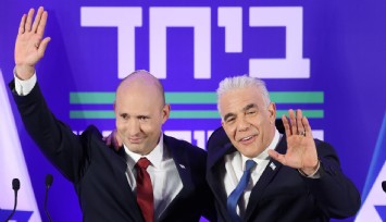 İsrail’de iki eski başbakan Netanyahu’ya karşı ittifak kurdu