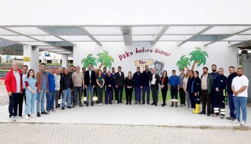 İZSİAD, barınaktan köpek sahiplenme çağrısını yerinden yaptı