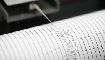 Van’da 5,2 büyüklüğünde deprem: Bölge illerde hissedildi