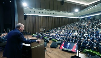 Erdoğan’dan muhalefete diaspora tepkisi: Türk vatandaşlarına sırtımızı dönmeyiz