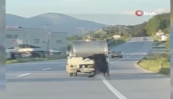 Kurbanlığı araçtan sarkıtıp kilometrelerce sürükledi