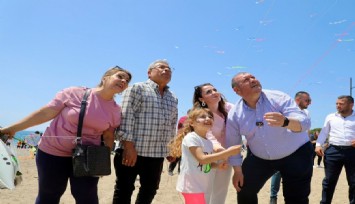 Menderes uçurtmalarla rengarenk