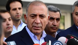 Mutlak butlan kararı sonrası Gürsel Tekin'in görevi düştü