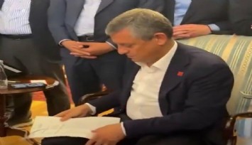 Özel, tahliye için gelen tebliğatı yırttı