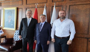 Altay'da Başkan Sinan Kanlı, Ahmet Nur Çebi ve Mahmut Özgener buluştu