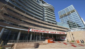 CHP’de MYK’dan 26 il başkanını görevden alma kararı