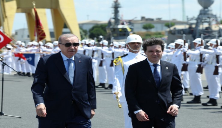Cumhurbaşkanı Erdoğan: 'Askeri gemi inşa sanayimiz, 103 yıllık cumhuriyet tarihimizin en yoğun ve en verimli günlerini yaşıyor'