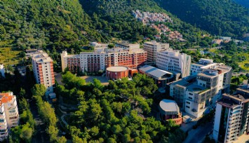 İzmir Ekonomi Üniversitesi'nden öğrencilere dijital rozet desteği