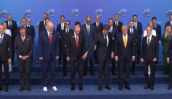 NATO Zirvesi’nde beyaz ayakkabı detayı dikkat çekti